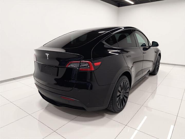 Model Y 2022 Facelift Long Range AWD photo 4