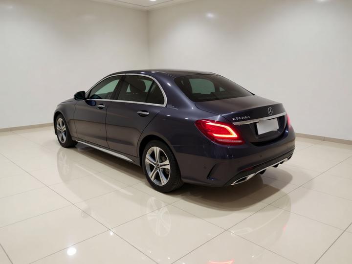 C-Class 2019 Facelift C 260 L Sport photo 4