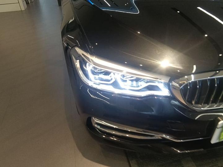 5 Series EV 2019 530Le Luxury photo 7