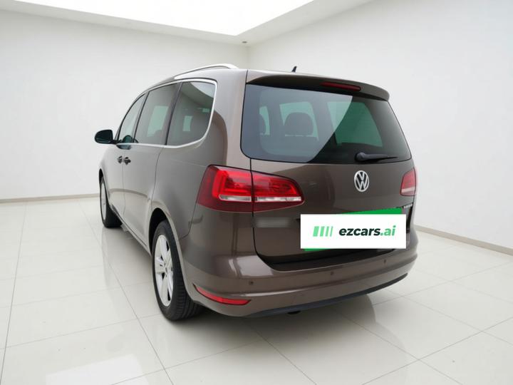 2018 380TSI 7-Seater photo 4