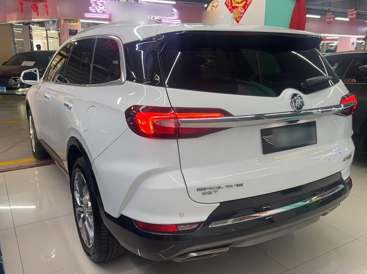 2020 28T AWD Exclusive Flagship photo 6