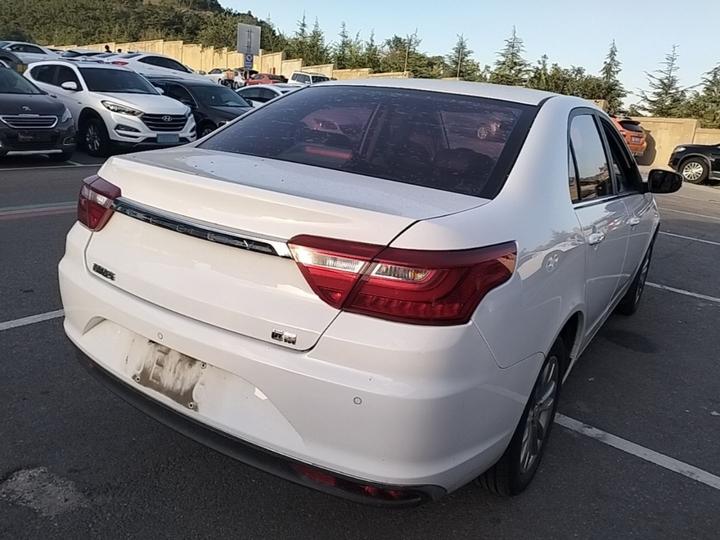 Vision 2019 Upgraded 1.5L MT Luxury China VI photo 6
