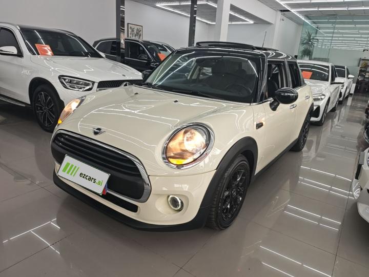2019 1.5T ONE 5-Door