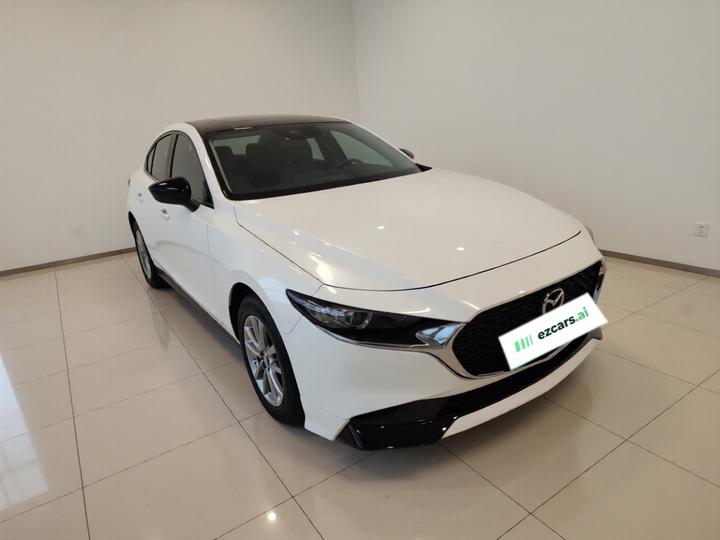 3 Axela 2020 1.5L AT photo 3