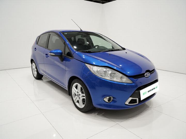 Ford 福特 2010款 两厢 1.5L 手动光芒限定版 photo 3