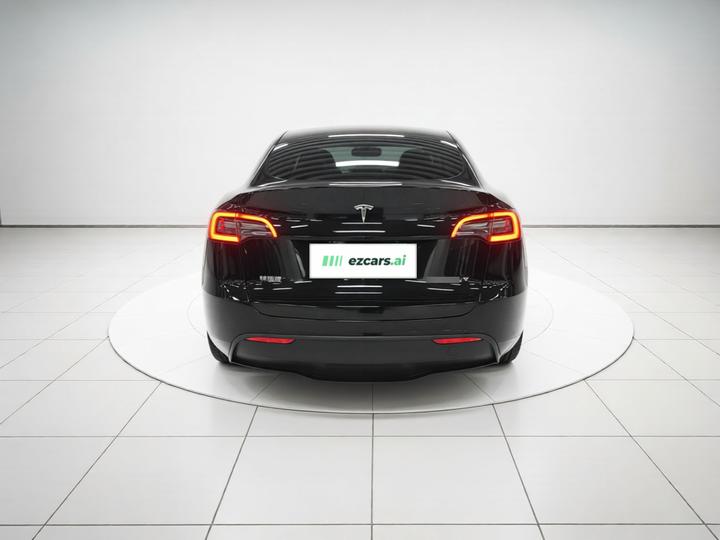 Model Y 2023 RWD photo 5