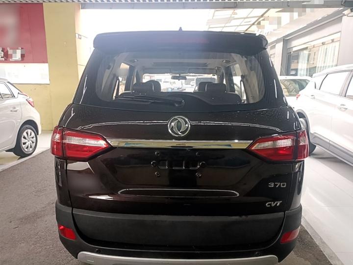 Fengon 370 2020 S370 1.5L CVT Luxury 5-Seater photo 3