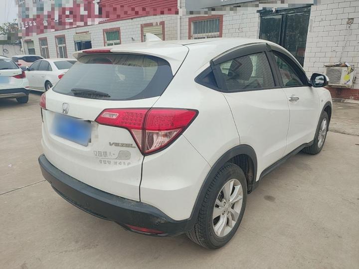 Vezel 2017 1.5L CVT RWD Comfort photo 6