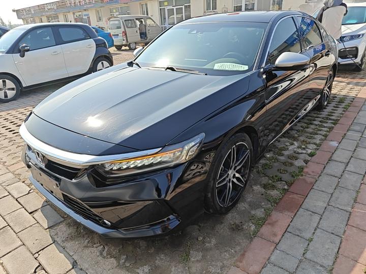 2022 260TURBO photo 2