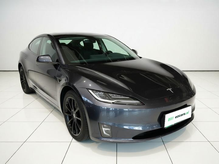 Model 3 2025 RWD photo 3