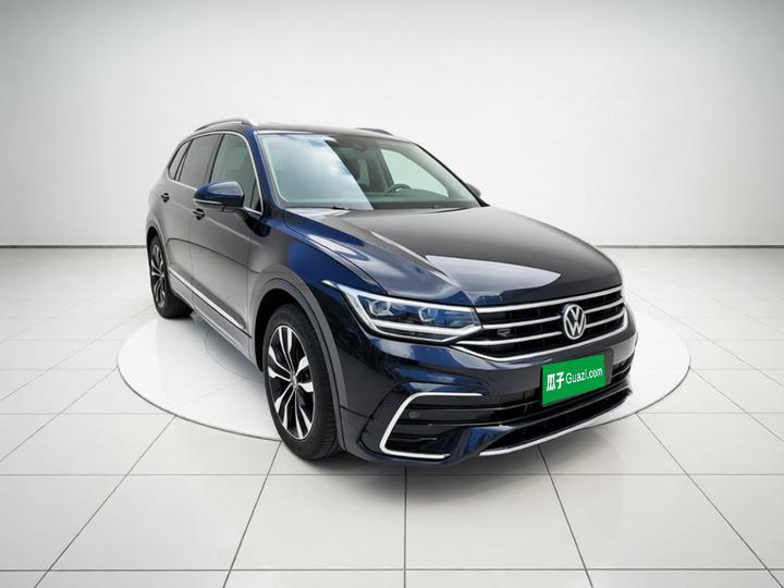 Tiguan L 2024 330TSI AT RWD R-Line photo 3