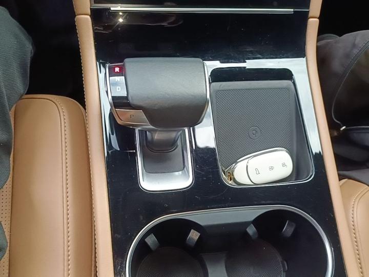 Li Auto ONE 2020 EREV 6-Seater photo 6