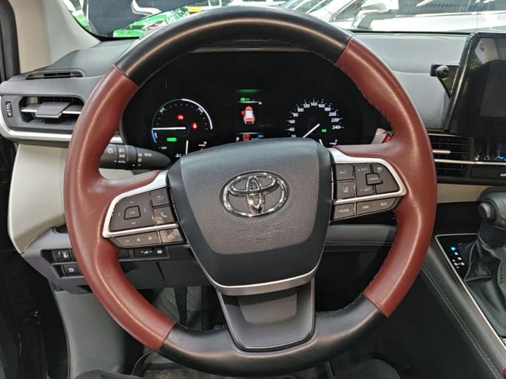 Sienna 2024 2.5L Hybrid Comfort photo 2