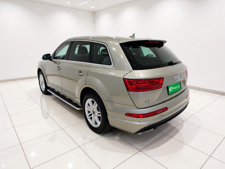 Q7 2016 40 TFSI Comfort photo 4