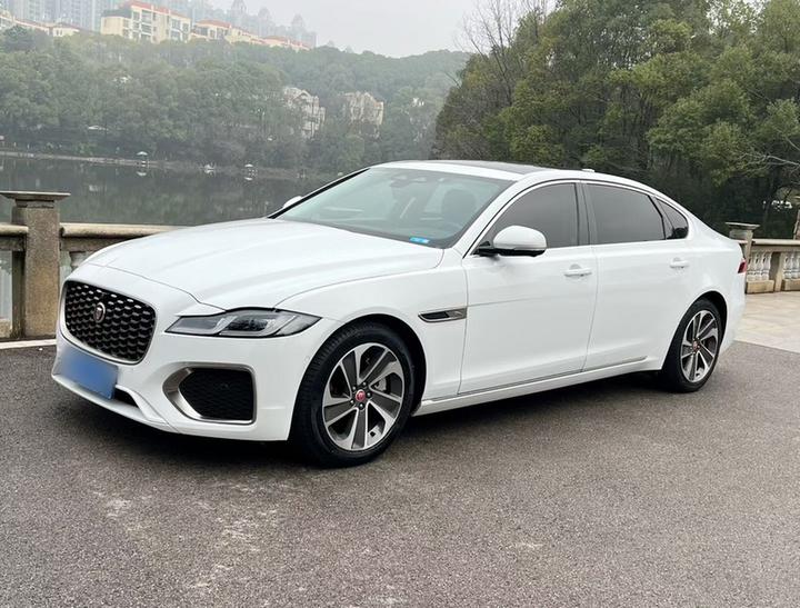 XFL 2022 XFL 2.0T P200 RWD Elite Luxury