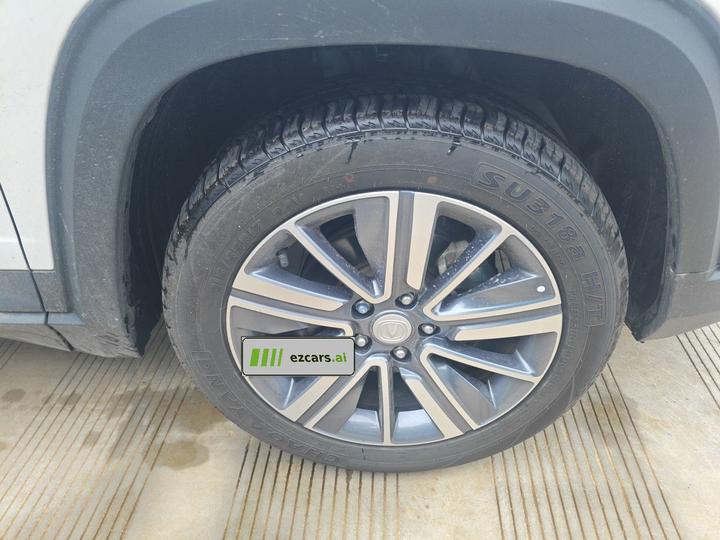 CS35PLUS 2019 1.4T DCT photo 5