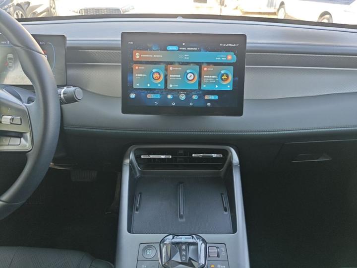 Qin PLUS 2025 DM-i ADAS 55KM Leading photo 8
