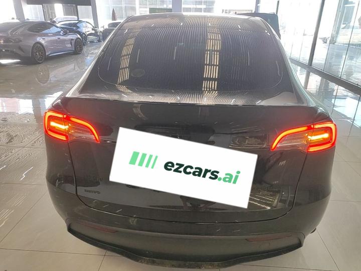 Model Y 2022 Facelift RWD photo 3