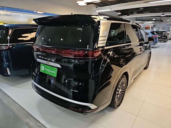 D9 2024 EV 600 AWD Premium photo 6