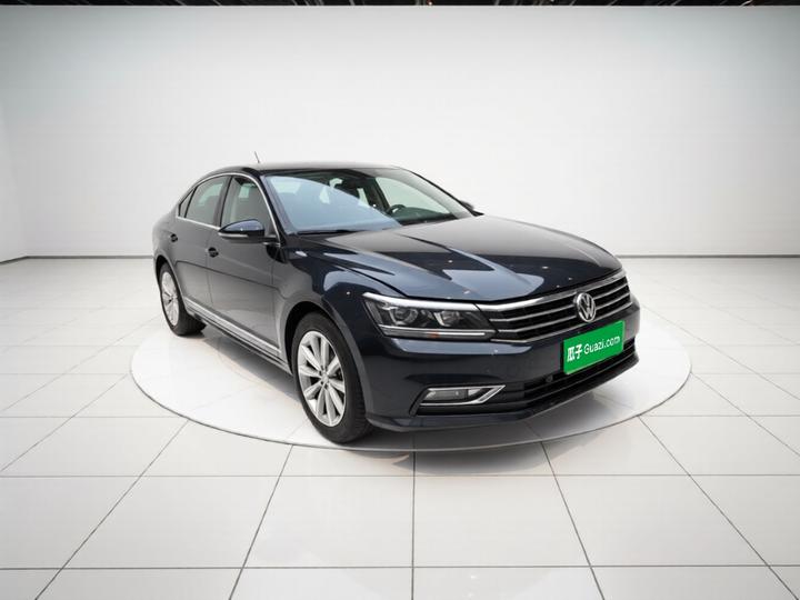Passat 2017 330TSI DSG photo 3