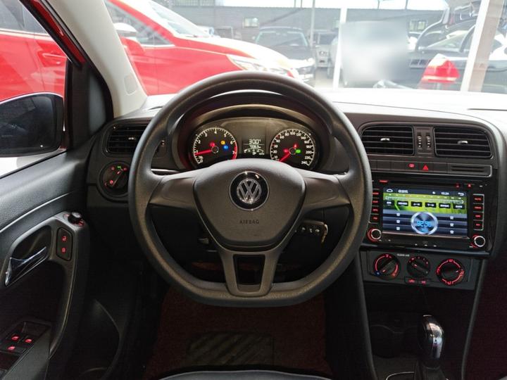 Polo 2016 1.4L AT photo 6