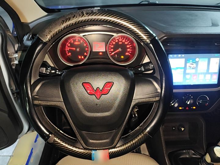Wuling Hongguang 2021 Facelift 1.5L S Standard LAR photo 2