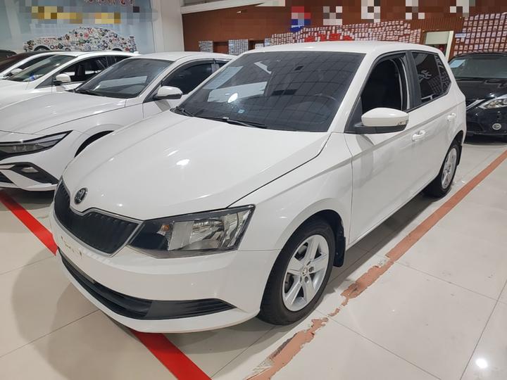 Fabia 2017 1.4L AT