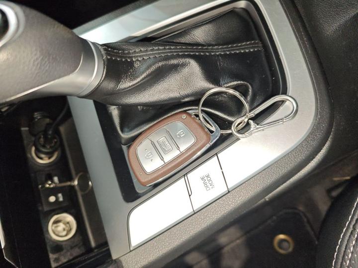 Elantra 2016 1.6L AT Smart Elite photo 8