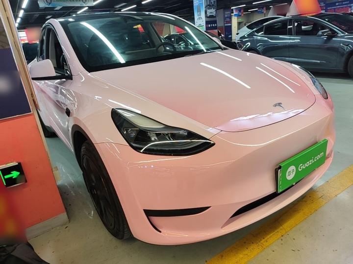 Model Y 2024 RWD photo 3