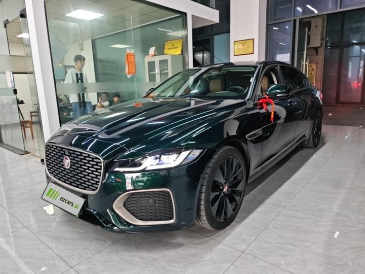 XFL 2024 2.0T P250 RWD Exclusive Luxury