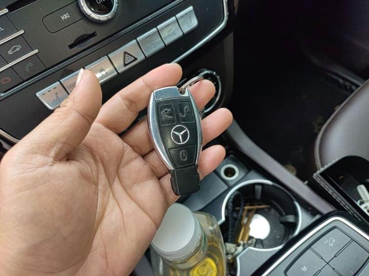 GLE Imported 2016 GLE 320 4MATIC Luxury photo 8