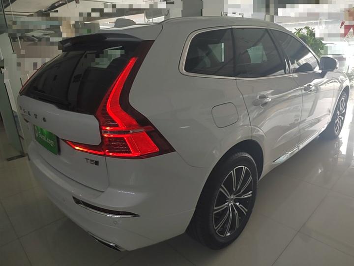XC60 2021 T5 AWD Luxury photo 4