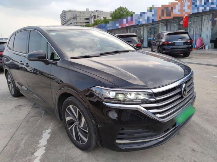 Viloran 2020 330TSI Luxury photo 3