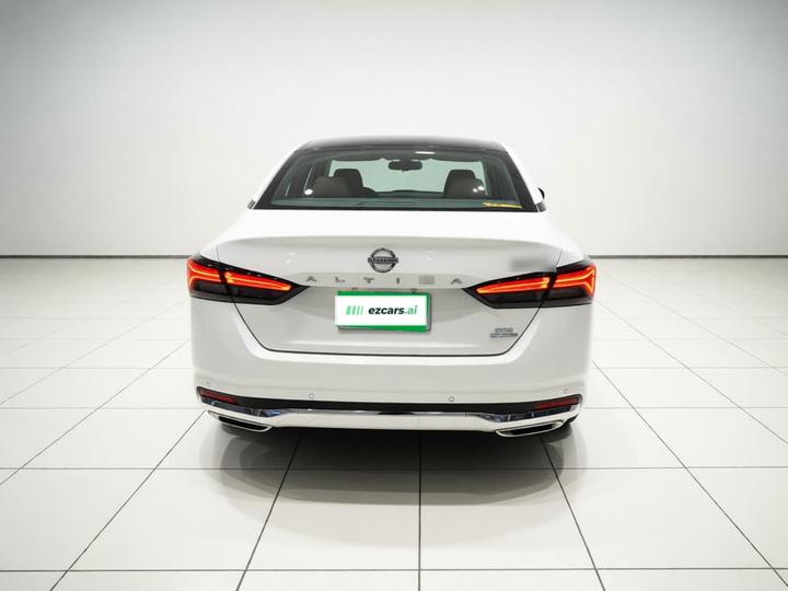 Teana 2022 2.0T XL photo 3