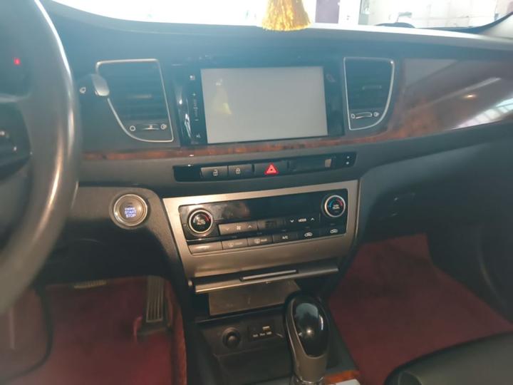 Mistra 2014 1.8L AT Premium DLX photo 8