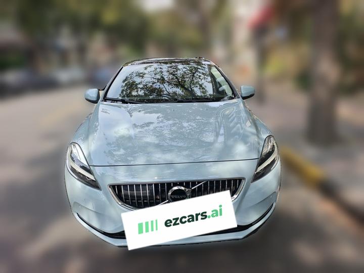 V40 2018 T3 photo 2