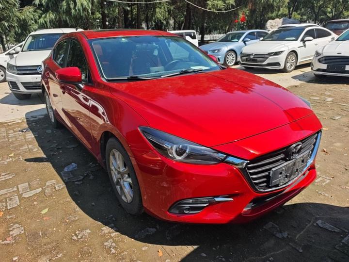 3 Axela 2017 Sedan 1.5L AT Luxury China V photo 3