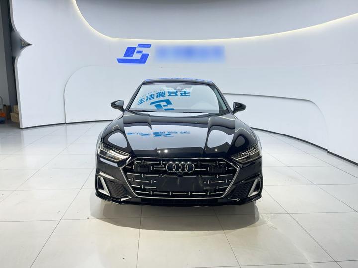 A7L 2024 45TFSI quattro S-line photo 2