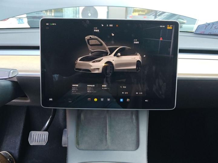 Model Y 2022 Long Range AWD photo 4