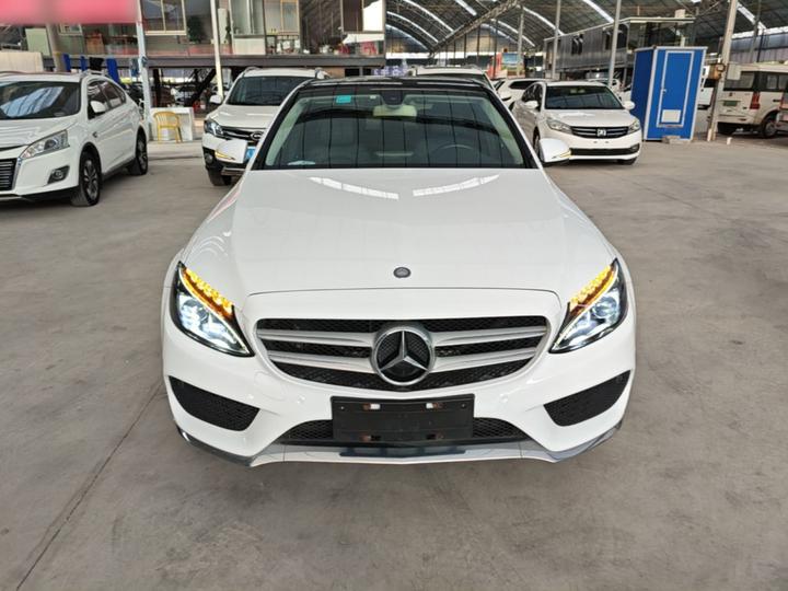 C-Class 2015 Facelift C 200 L Sport photo 2