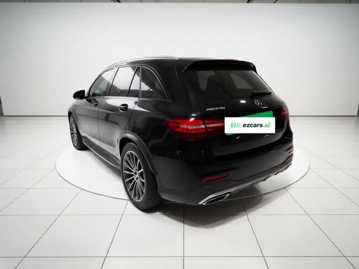 GLC AMG 2017 AMG GLC 43 4MATIC photo 4