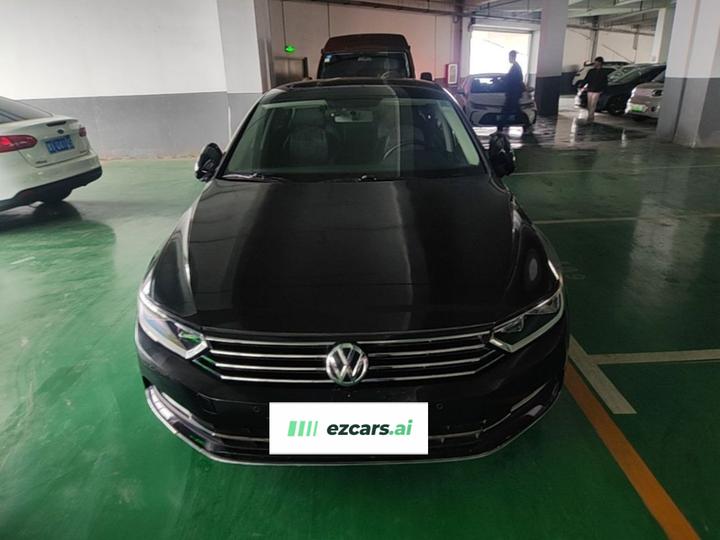 Magotan 2018 330TSI DSG Leading photo 2