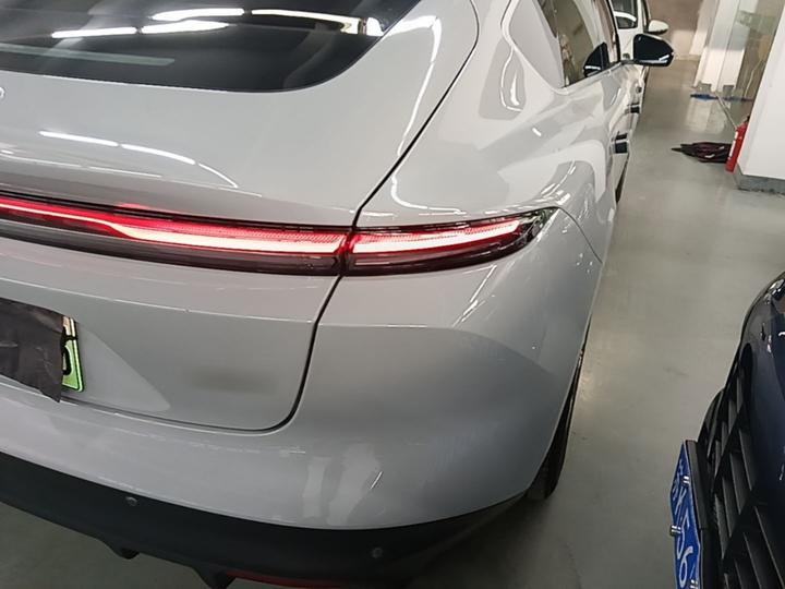 ET5 2022 75kWh photo 7