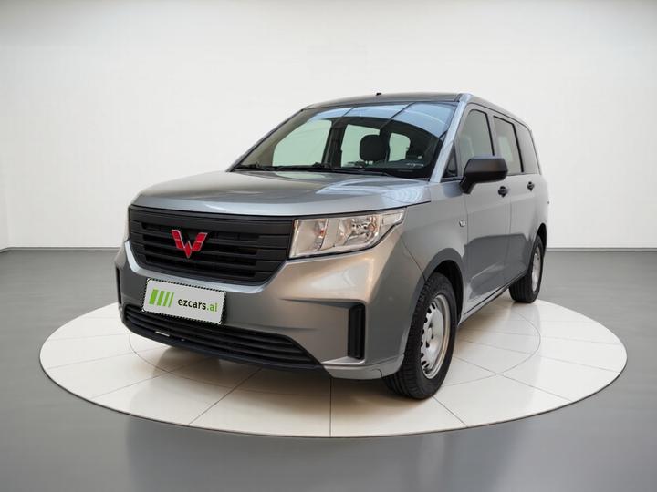 Wuling Hongguang PLUS 2019 1.5T MT Standard 5-Seater