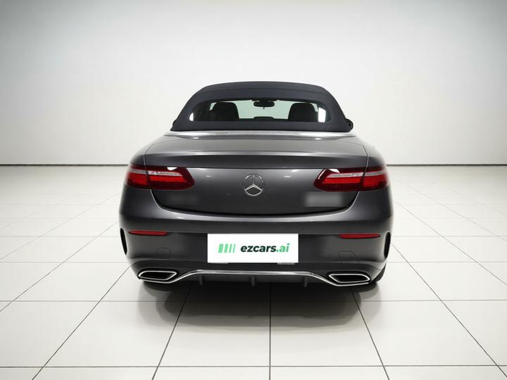 E-Class Imported 2018 E 200 Convertible Coupe photo 5