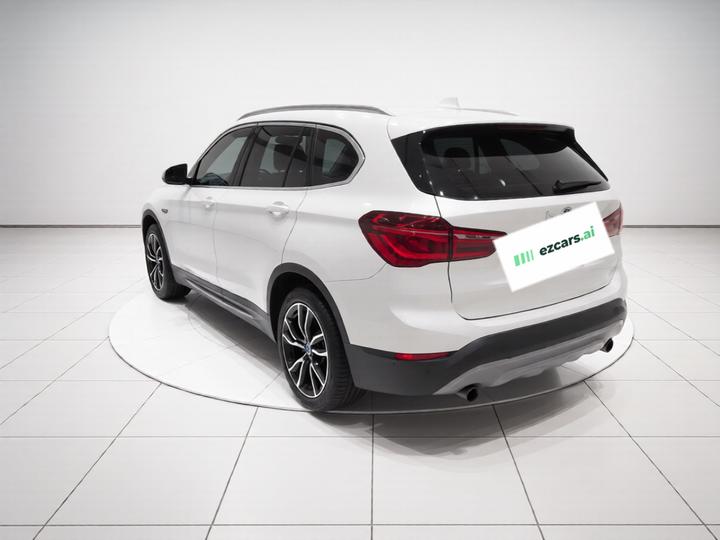 X1 2019 sDrive18Li Exclusive photo 4