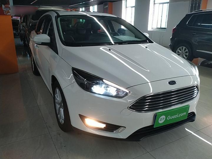 Focus 2017 Sedan 1.6L AT Fashion photo 3