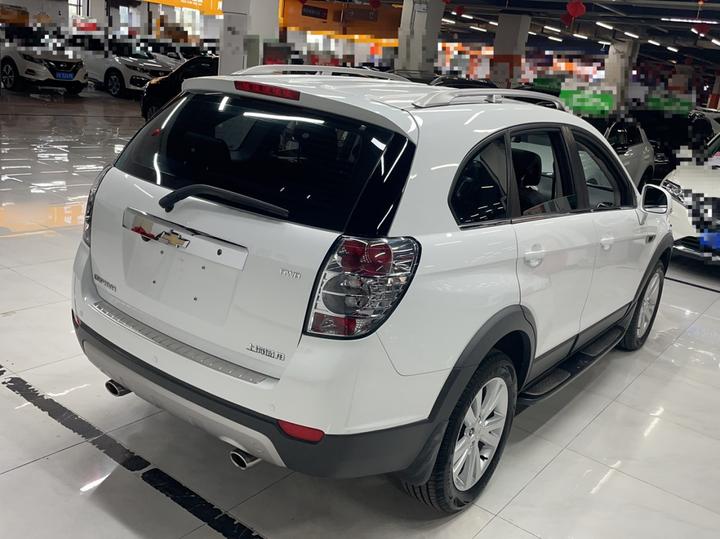 2015 2.4L AWD Flagship 7-Seater photo 4