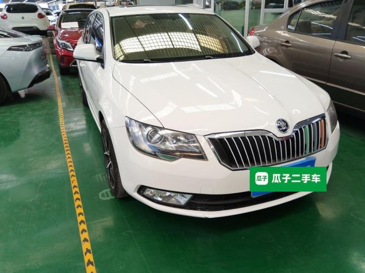 Superb 2013 1.4TSI DSG photo 2