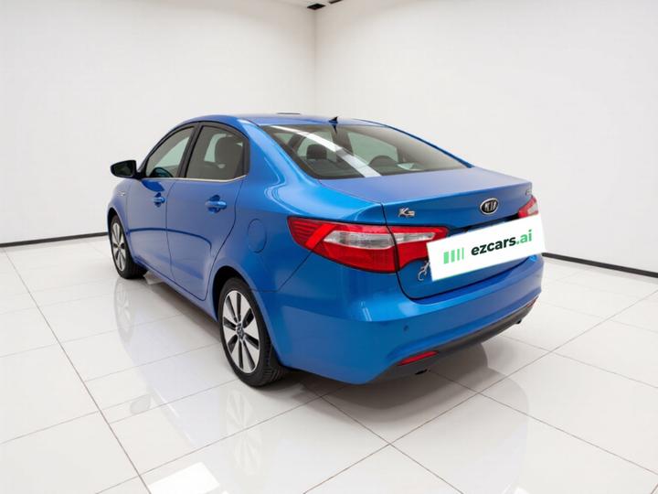 K2 2011 Sedan 1.6L AT Premium photo 4